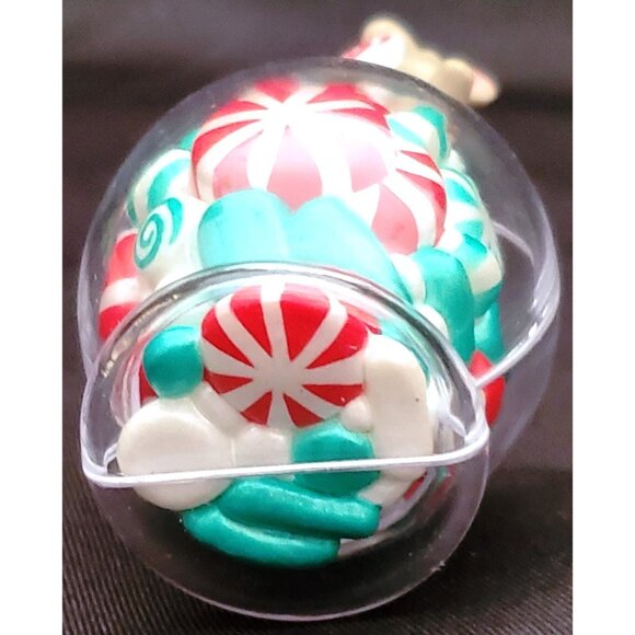 Hallmark CANDY CAPER Christmas Ornament mouse in jar of mint & sweets Dated 1994 - Picture 16 of 16